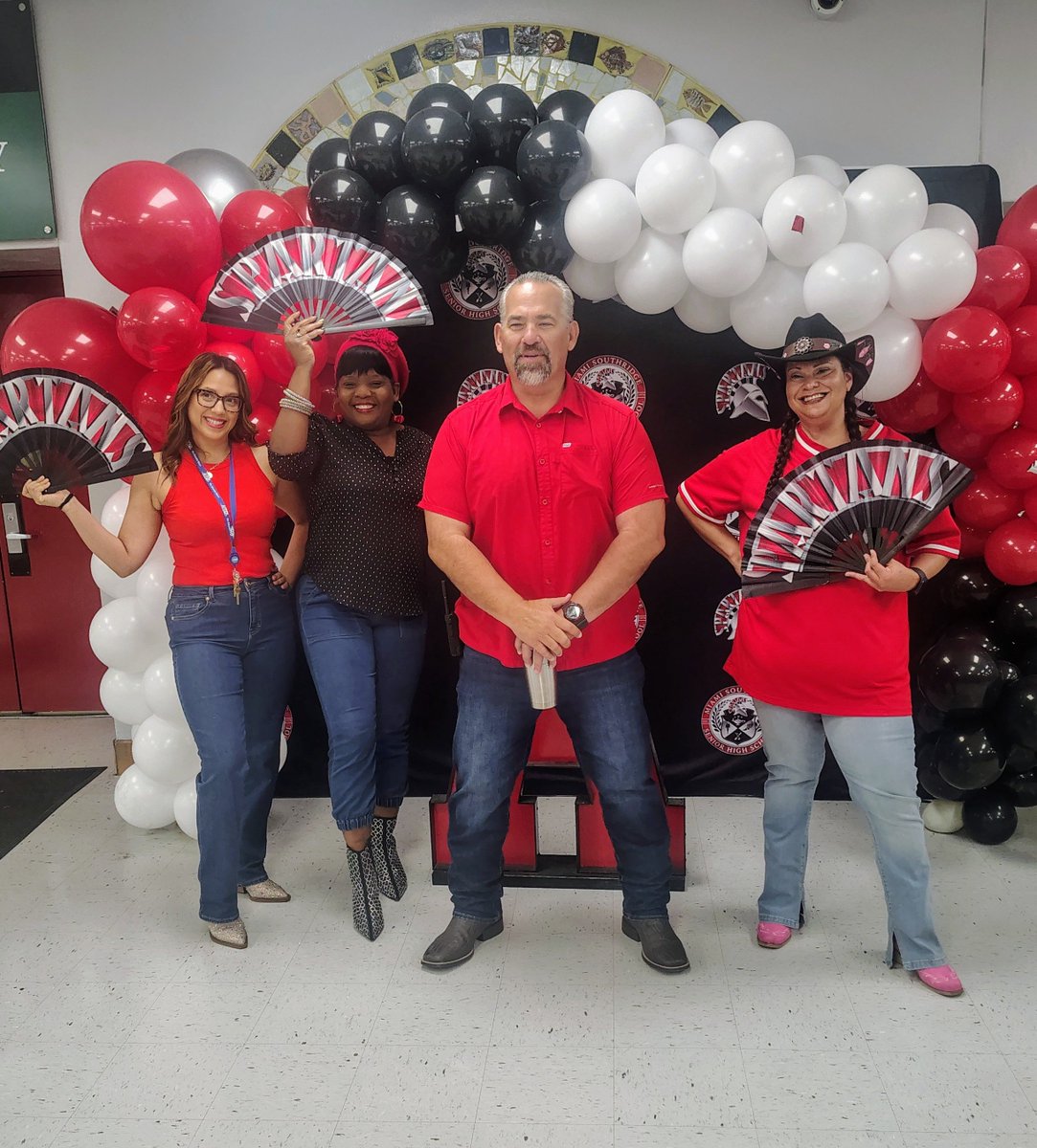 tawana_akins's tweet image. We kicked off FAST testing today with "BOOTS ON THE GROUND" and our custom made fans...