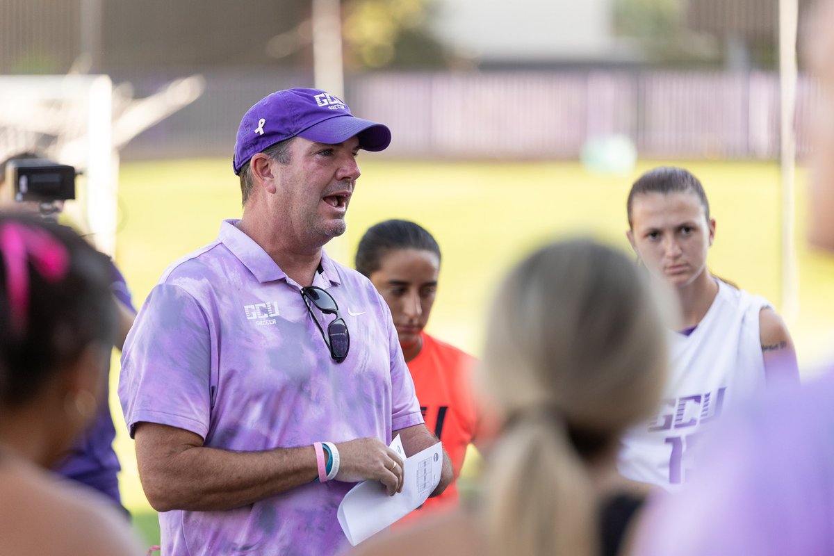 Happy Birthday to the man, the myth, the legend: <a href="/CoachCissell/">Chris Cissell</a> !! 🎉

We’re lucky to call you our head coach sir! #LopesUp