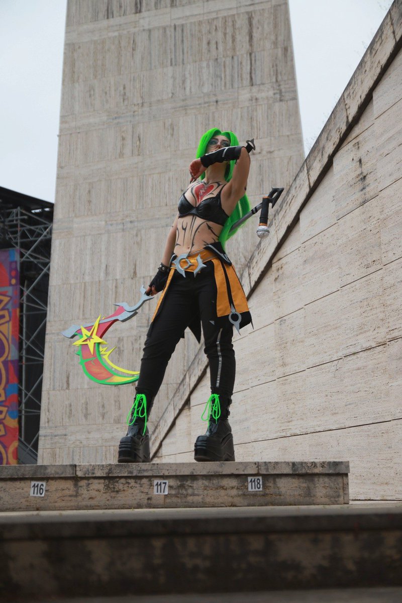 riding yone 🌕 tweet media