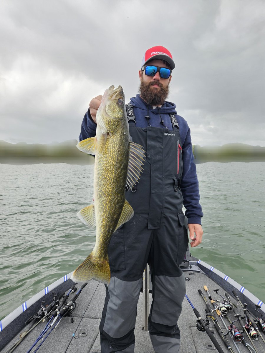 Today, we decided to check in on my old pals in the wild blue yonder.  Travis wrangled the biggest one of the day off Fraggle Rock, and Luke caught the most and dinner for the boys.  These Erie fishing are about to explode 💥.

Still have a few weekdays 👉 DestinDeMarion.com