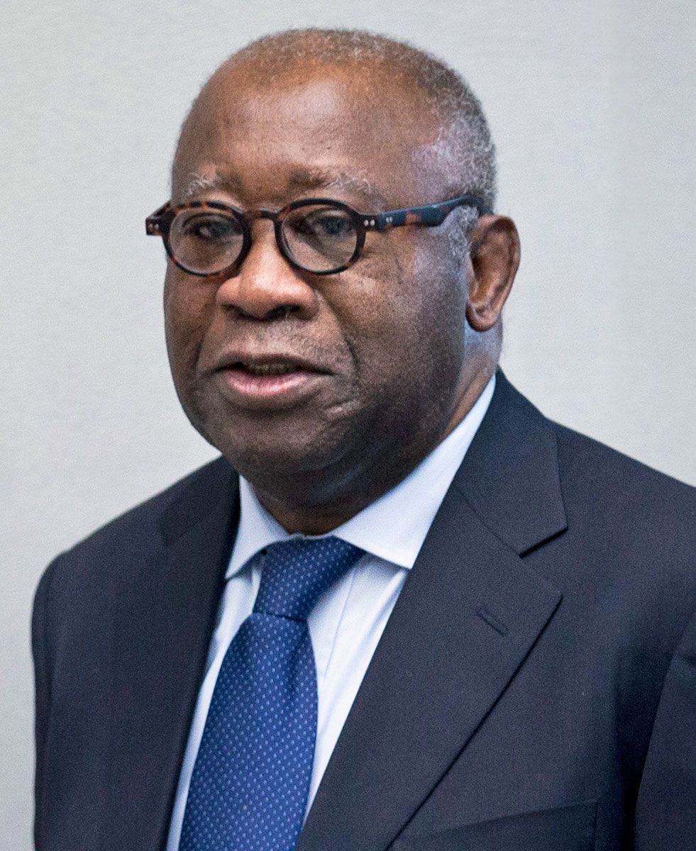 ZIGUIMAMADOU5's tweet photo. Urgent ...! 
Tous les gendarmes ou militaires ivoiriens qui afficheront d'une manière ou d'une autre leur soutien aux leaders politiques de l'opposition en particulier Laurent GBAGBO et Guillaume Soro seront radiés pour incitation à la rébellion.
🛑🇨🇮 Apalo Touré Alexandre https://t.co/O5DqxS4yeV