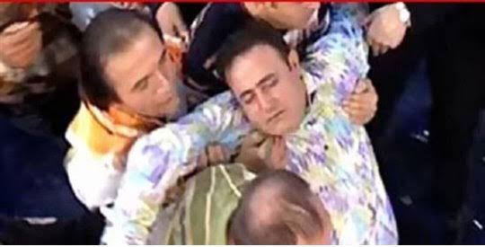 filmsinemamovie's tweet image. Hakan Çalhanoğlu nün attığı golle  Inter in 2 0 öne geçmesi sonrası anlık Barcelona taraftarı #InterBa