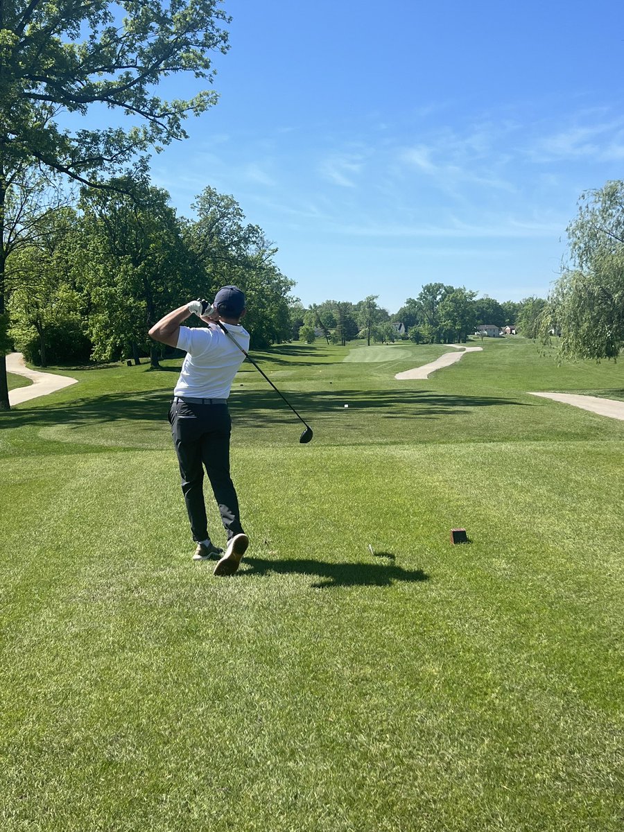 holtboysgolf's tweet photo. Varsity takes second place in conference shooting a 314 today at St. Peter’s Golf Club. Braden Prenger shot a 79 and earned his way onto 1st Team All-GAC! Boston Howard shot 79, and will receive 2nd Team All-GAC! https://t.co/KQT8DuftQI