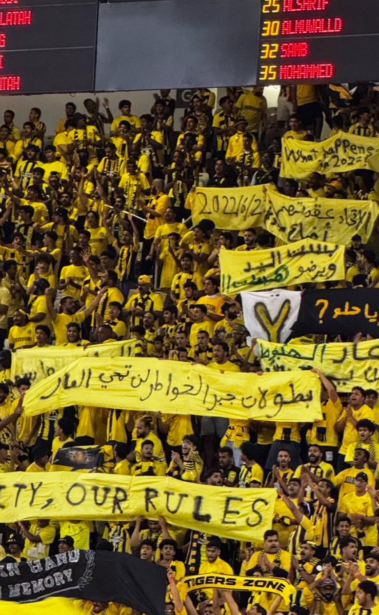 #كاس_وزاره_الرياضه_لكره_السله
وفي الاخير خرجوا من الصاله زعلانين😅
بكل البطولات كوشه😅