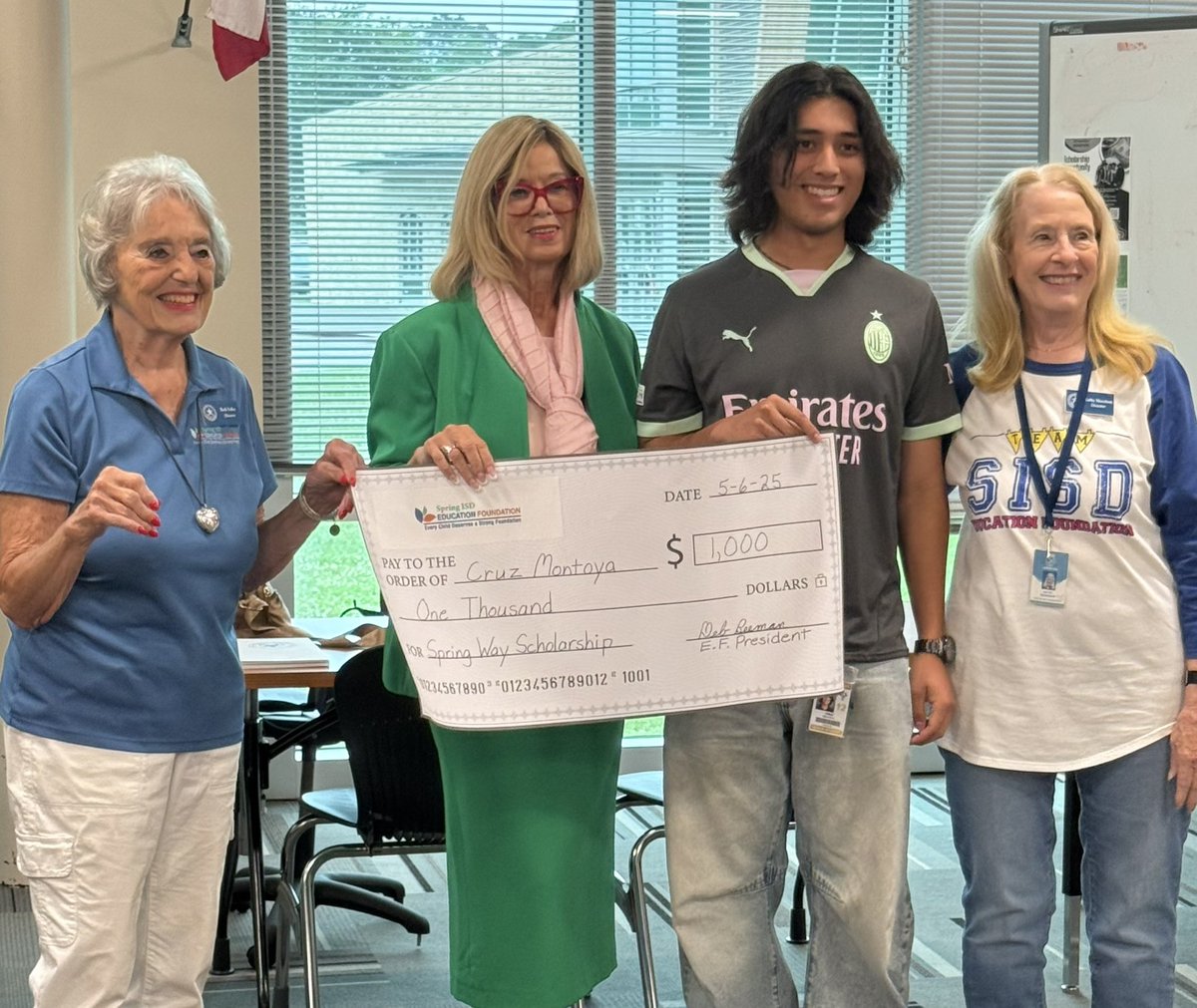 SpringEdFound's tweet image. SISD Education Foundation Scholarship presentations at Carl Wunsche HS this morning. @SpringISD