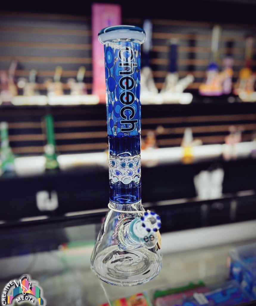 ©️ <a href="/MSF_Designs/">MSF Creative Media - Brand Design | Content Artist</a>  #msfcreativemedia 
#cheech #waterpipes #bongs #glass