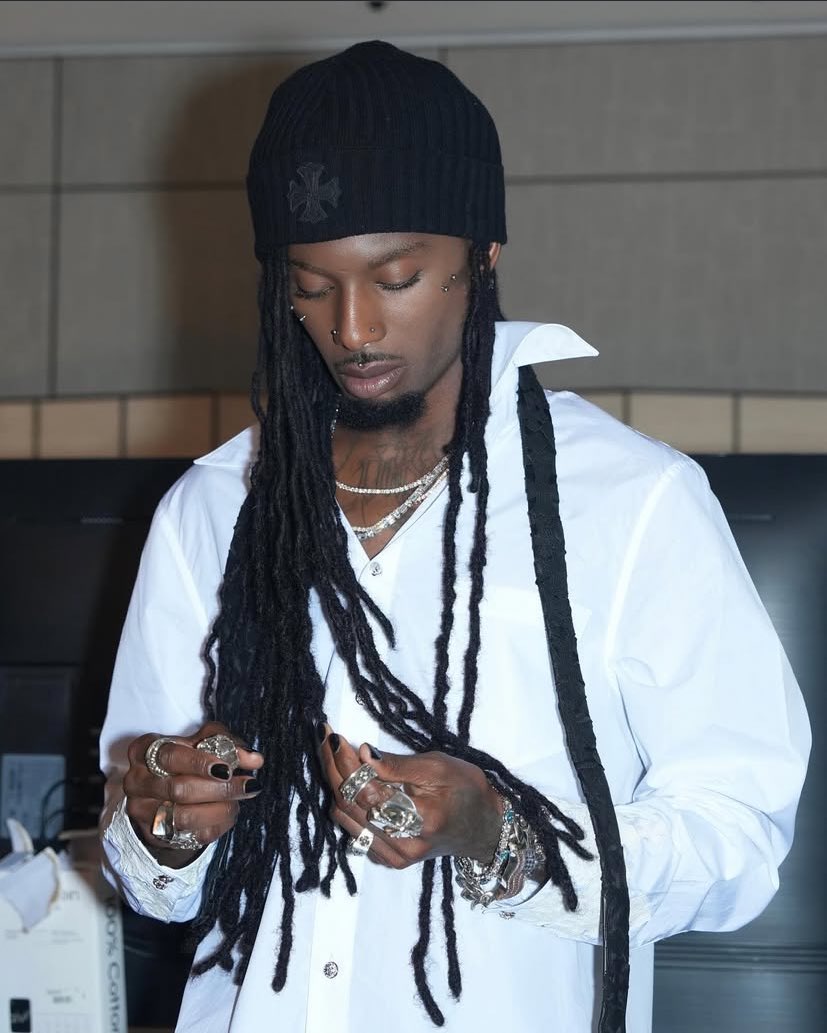 🎵 (@29files) on Twitter photo 