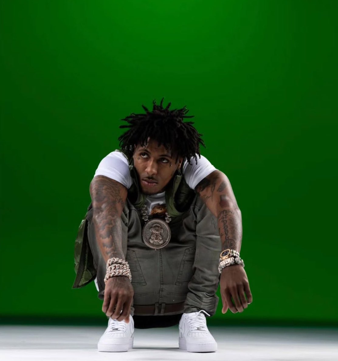 ALBUM DONE AND OTW💿⏳