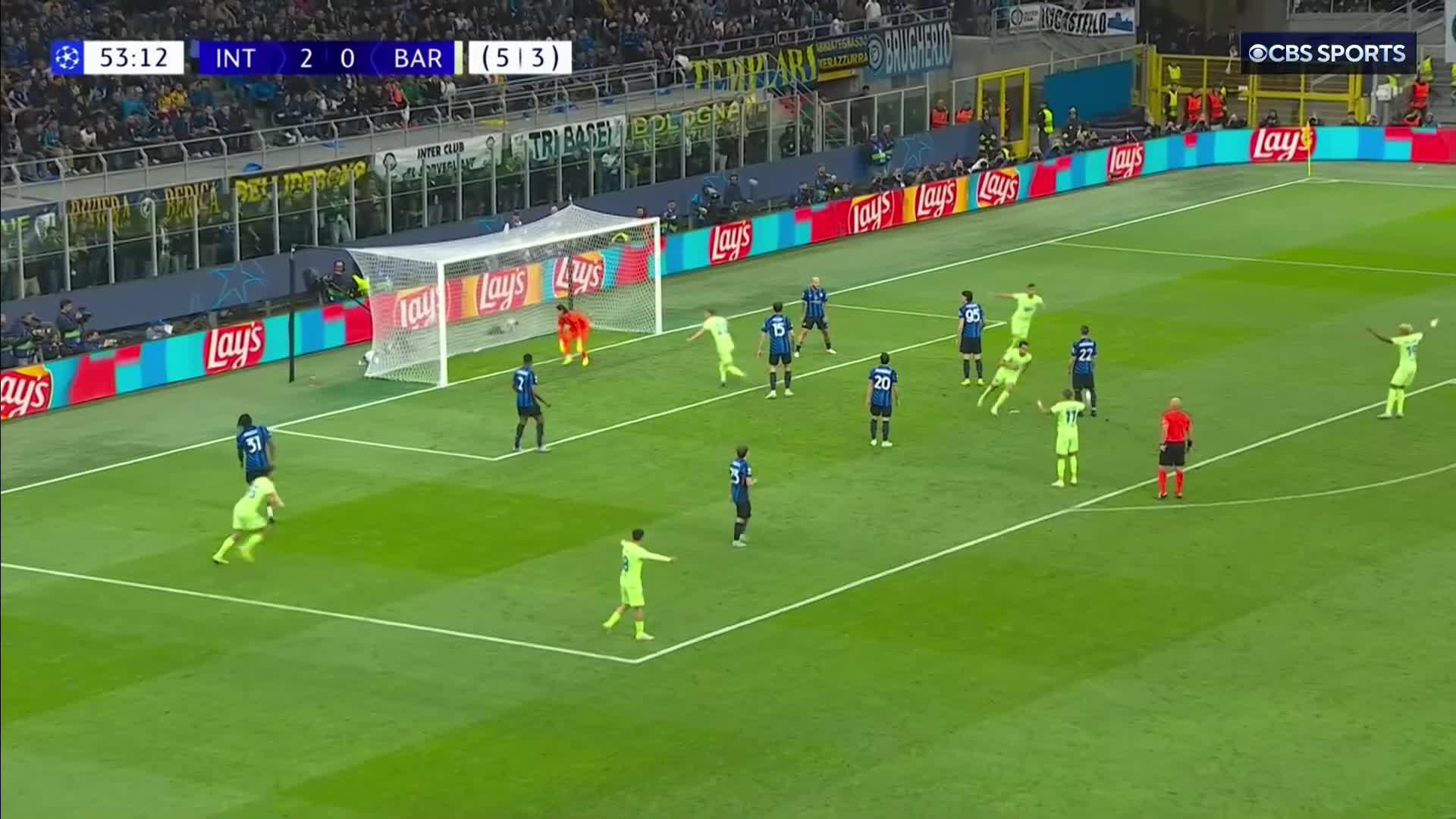 ERIC GARCÍA ON THE VOLLEY 💥Barcelona are back in it 🔴🔵