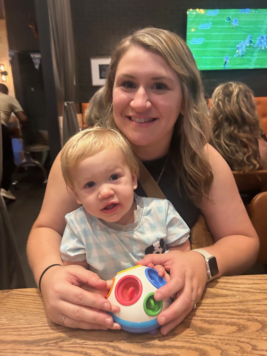 Children's tweet media