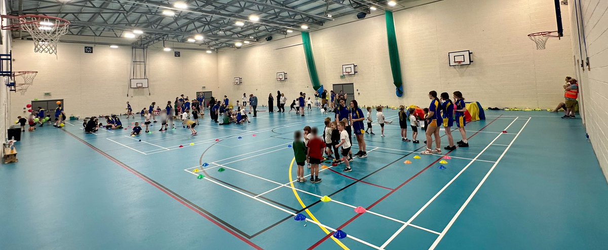 Last week we hosted the reception PE festival. So many tiny people in one place! They were all absolutely fantastic and really enjoyed their morning taking part in fun activities. The year 9 girls who led the session were superb as always. 🙂 🪂🏀⛹🏽🏅