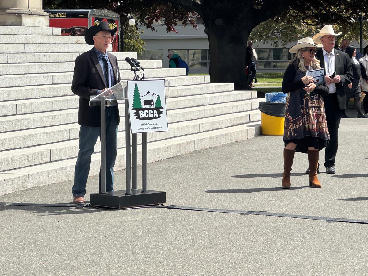 MDHALIWAL4BC's tweet photo. Happy BC Beef Day!🥩✨
Proud to support our hardworking ranchers and farmers who raise top-quality beef right here in British Columbia. Local, sustainable, and always delicious.
#BCBeefDay #SupportLocal #BCRaised #SustainableFarming https://t.co/fpc8KYZzKb