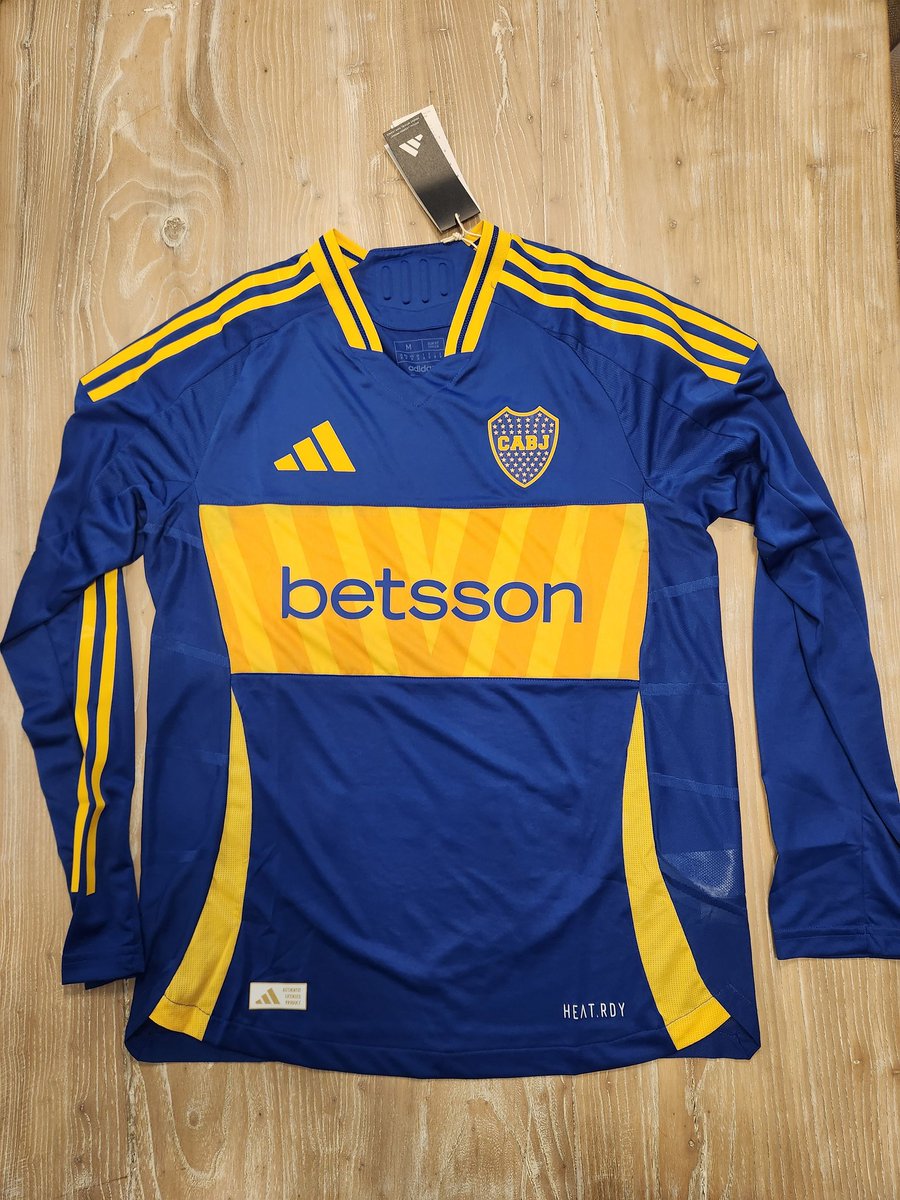 Custom order from 🇦🇷 to 🏴󠁧󠁢󠁥󠁮󠁧󠁿 💪

Boca Juniors 2024/2025 

Heat.rdy