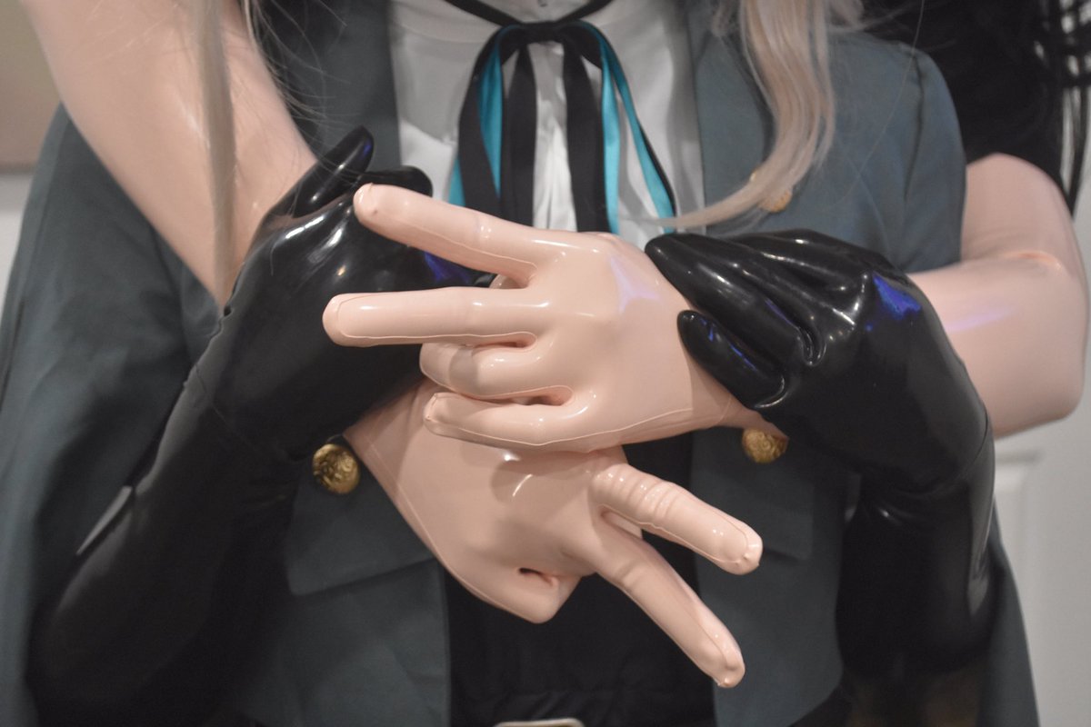 #ゴムの日
📸<a href="/BellaKigu/">Bella Usagi</a> 
🤝 <a href="/shizut0y0/">静丰</a>