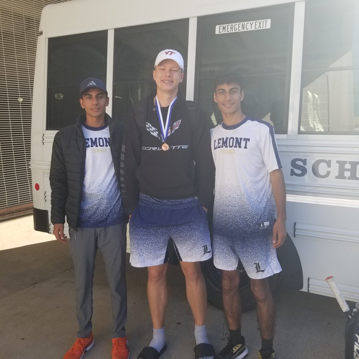 Congrats to Lemont Tennis for placing 7th overall at the Lincoln Way East Invite - 24 teams in competition! Our 1 Singles finished with a 3rd place medal in his division!  #WeAreLemont