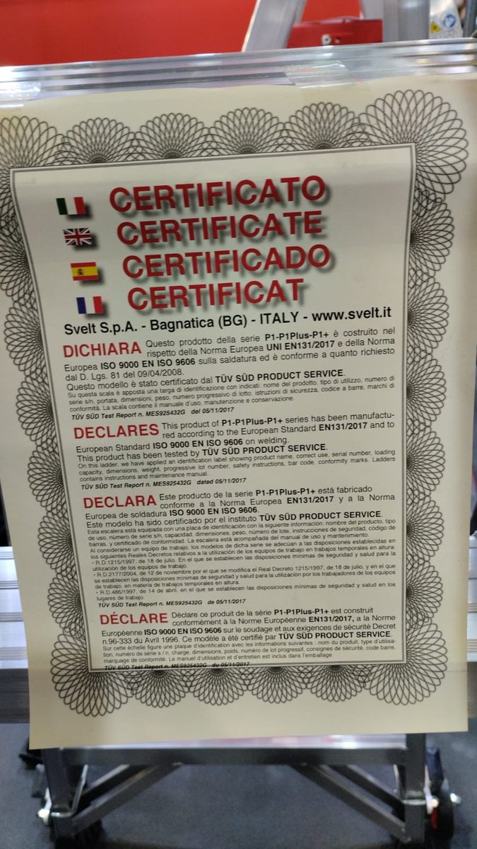 Svelt_spain's tweet photo. Fabricante de escaleras de mano y puestos de trabajo en altura certificados. https://t.co/b89hn0z3ZL