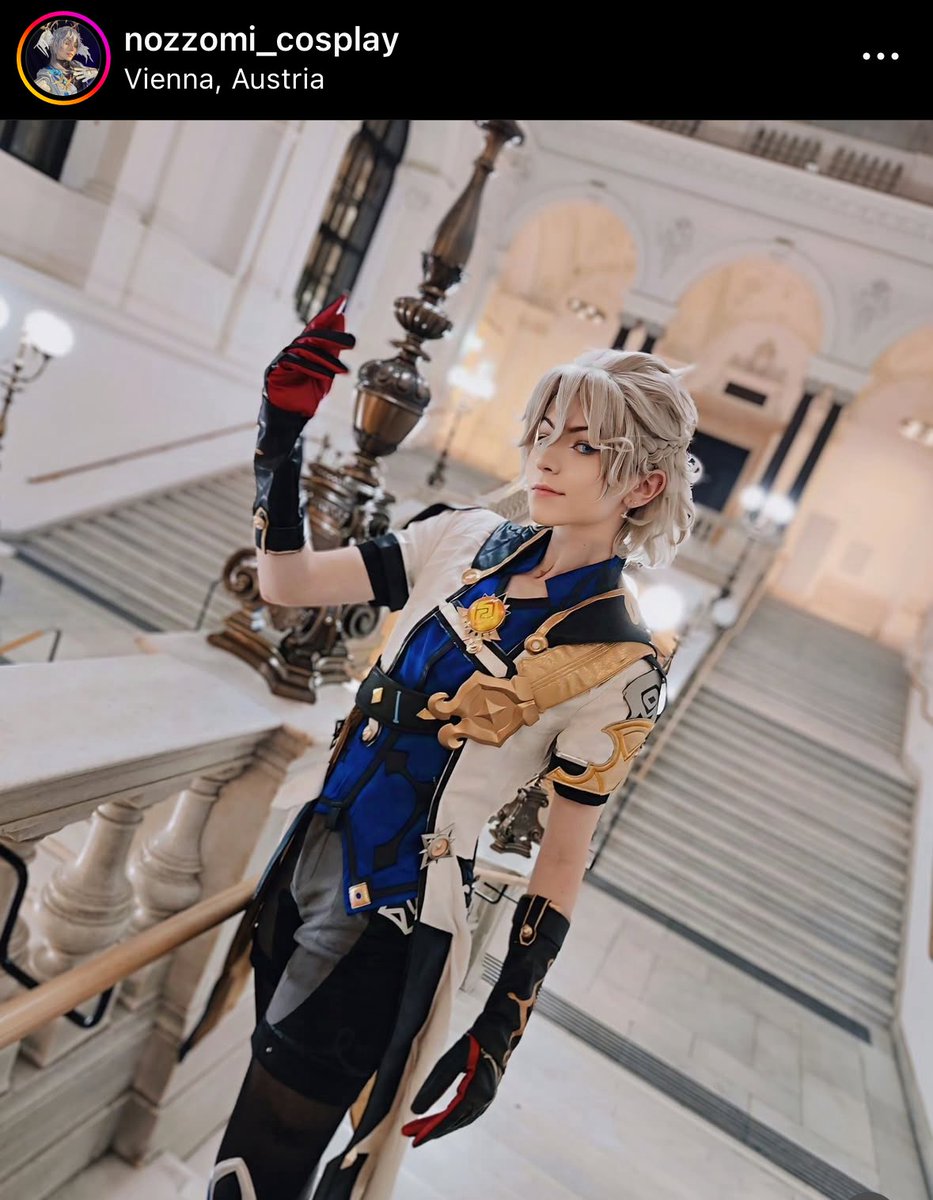 today while studying, I found out someone was murdered on the stairs where I did my Albedo photoshoot 😭