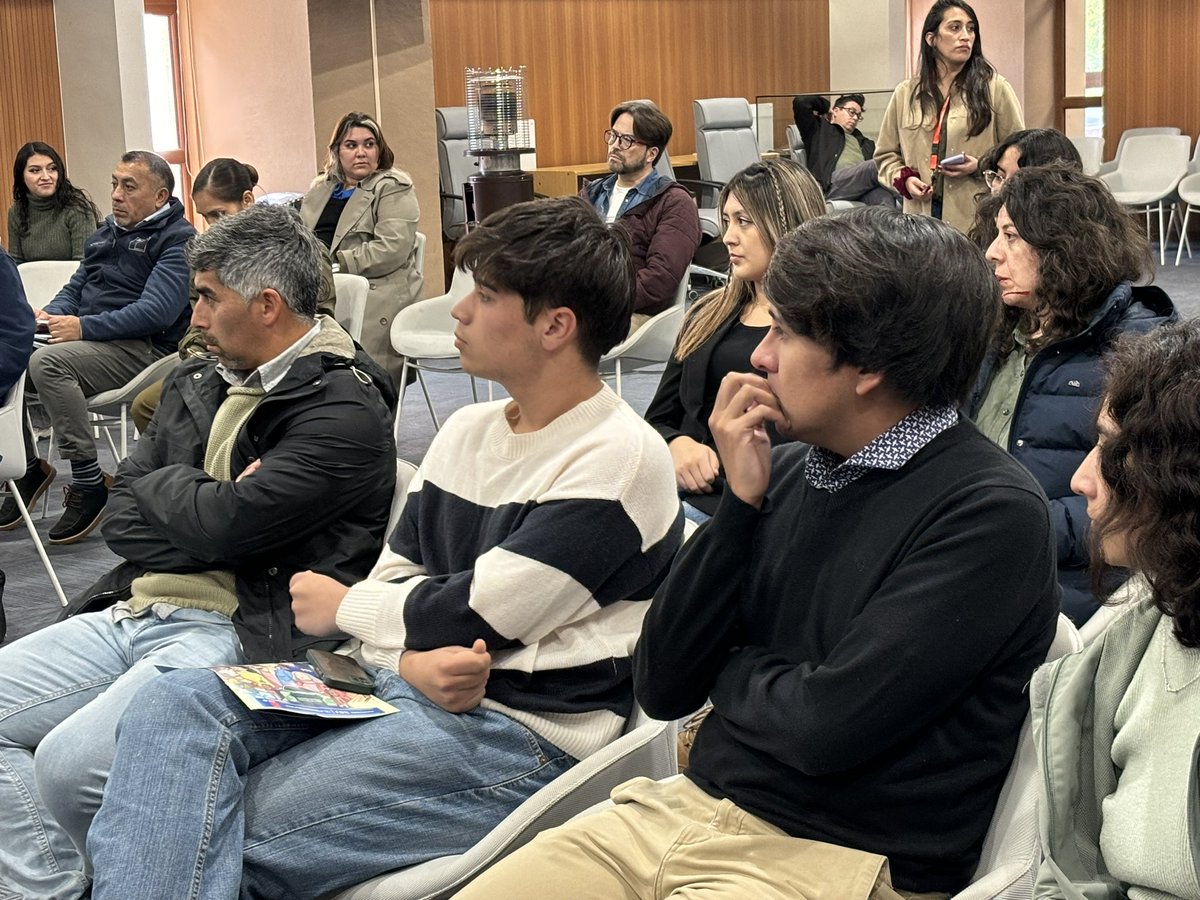 Seremi de Economía, Luis Cárdenas, participa en la presentación del sondeo “Opiniones Juveniles sobre la Seguridad” de <a href="/INJUVLosLagos/">INJUV Los Lagos</a>, destacando la importancia de escuchar a las juventudes, claves para una seguridad con cohesión social y las más expuestas a delitos.