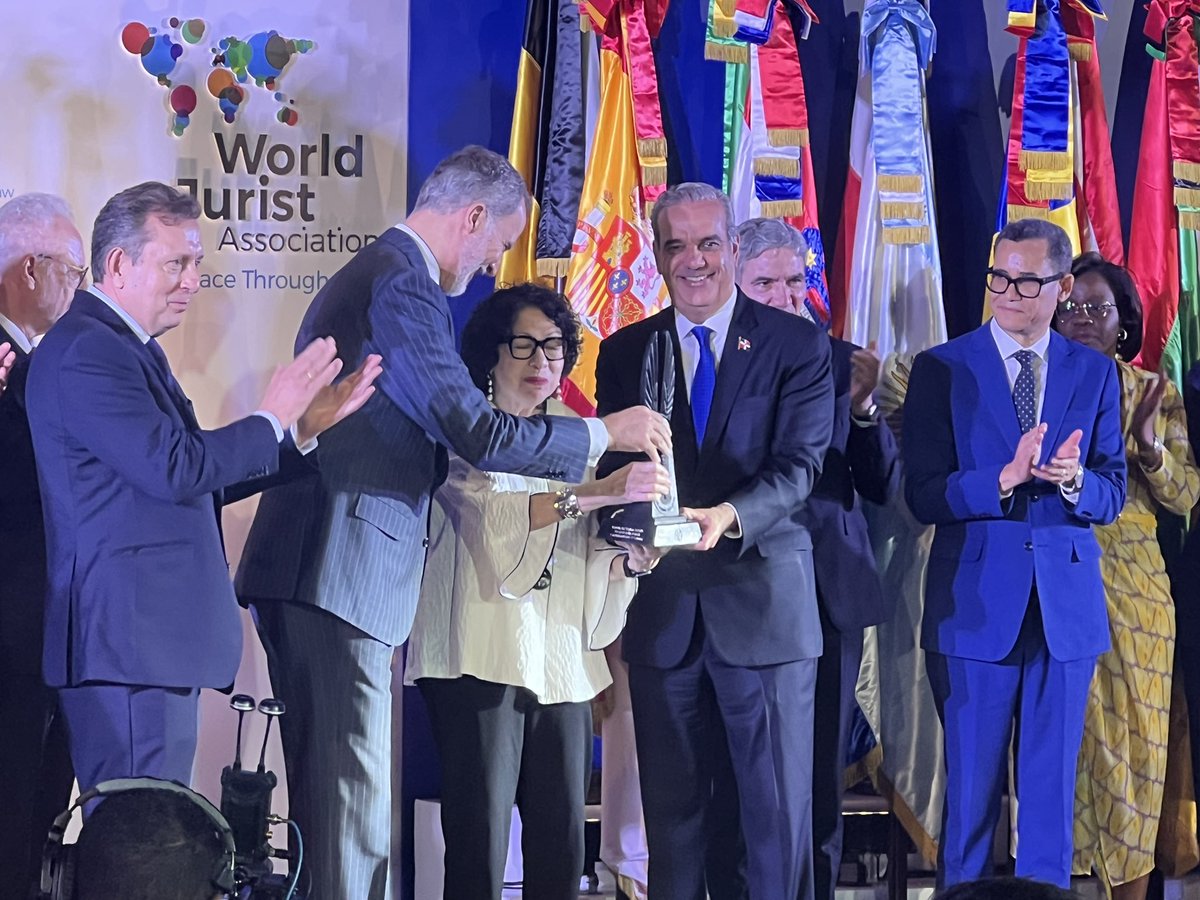 Terminó con indiscutible éxito, con más de 5000 participantes, el Congreso Mundial de la World Jurist Association, en República Dominicana. Recordemos y apliquemos el apotegma “ Peace trough law “