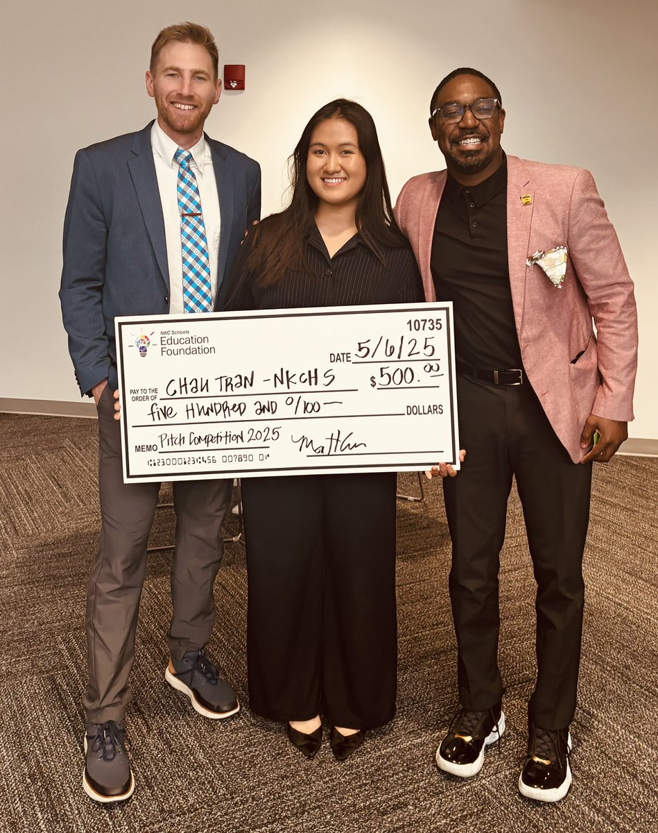 Keith Jones E.d. D. (@drjonrs) on Twitter photo Chau Tran represents Northtown well at the District Pitch Competition! Congratulations ‼️<a href="/NorthtownNews/">Northtown News</a> <a href="/NKCSchools/">NKC Schools</a> Chau Tran represents Northtown well at the District Pitch Competition! Congratulations ‼️<a href="/NorthtownNews/">Northtown News</a> <a href="/NKCSchools/">NKC Schools</a>