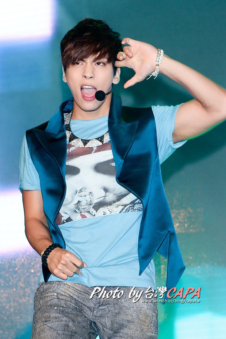 종현 JONGHYUN tweet media