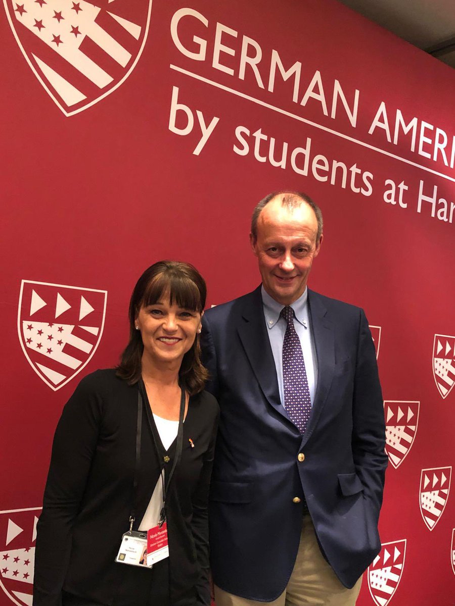 🇩🇪 Germany has a new Chancellor!

Friedrich Merz and the new cabinet were formally appointed by Federal President Steinmeier and sworn in before the Bundestag.

As Consul General of 🇩🇪 in Boston, Amb. Nicole Menzenbach had the great pleasure to meet F. Merz in 2019 at Harvard.