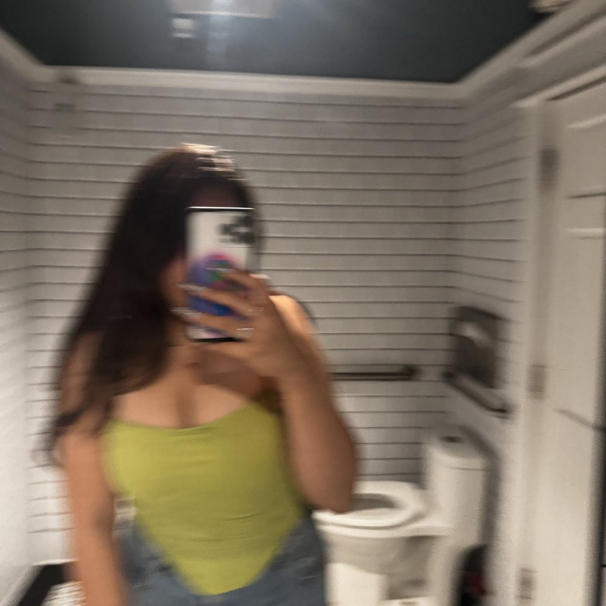 vshley 🦦 tweet media