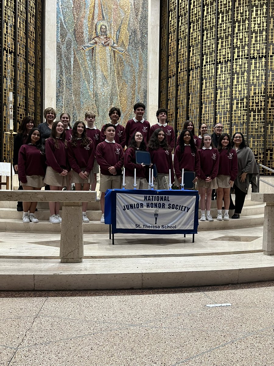 St.Theresa School tweet media