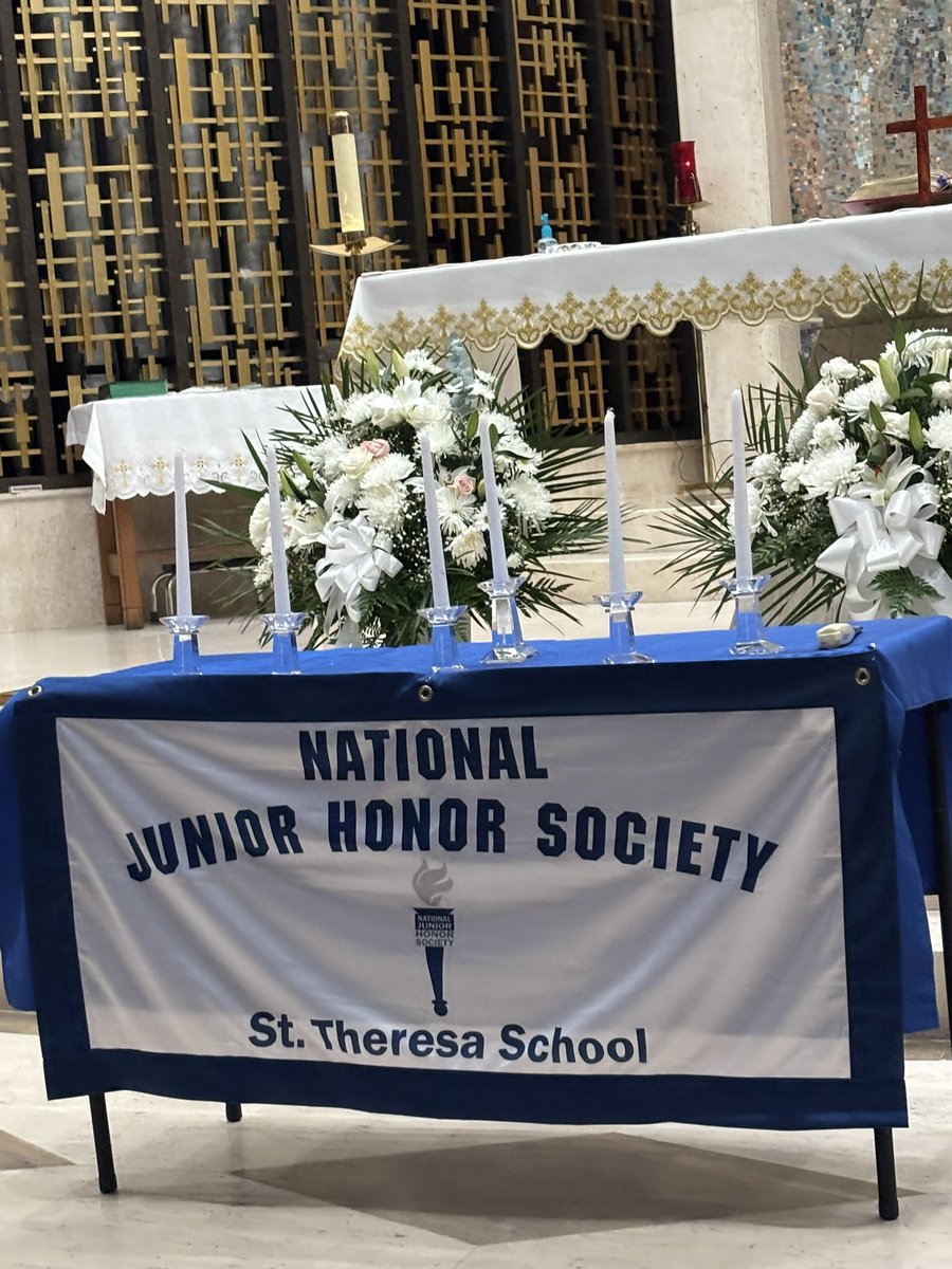 St.Theresa School tweet media