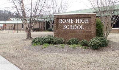 Always a great way to end the day at <a href="/FootballRome/">𝙍𝙤𝙢𝙚 𝙒𝙤𝙡𝙫𝙚𝙨 𝙁𝙤𝙤𝙩𝙗𝙖𝙡𝙡</a> with Coach Reid. #EnergyOn10