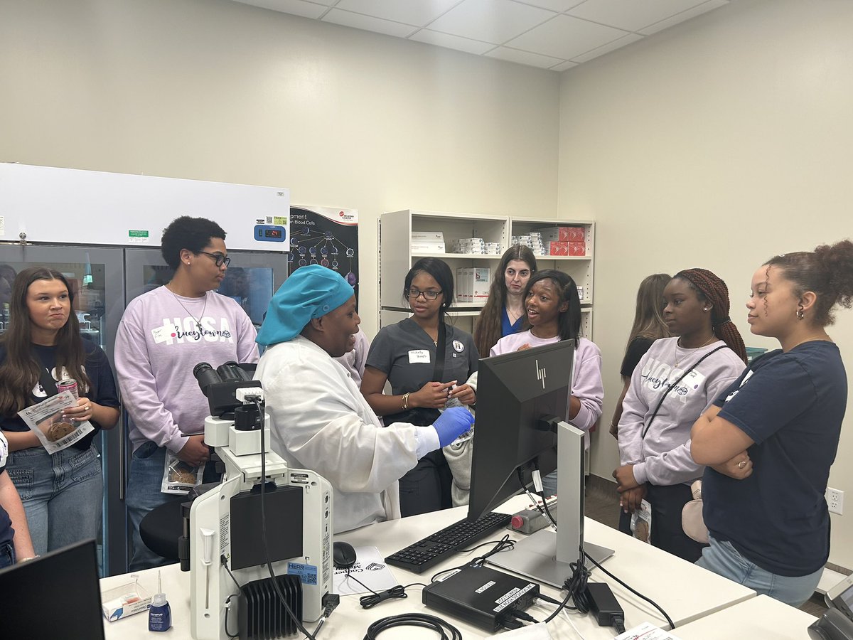 OnecentFord's tweet image. Health Science students from @HueytownHigh toured UAB/Cooper Green Mercy Health Services today in preparation for job shadowing &amp;amp; internships for next school year. @JEFCOCareerTech @JEFCOED