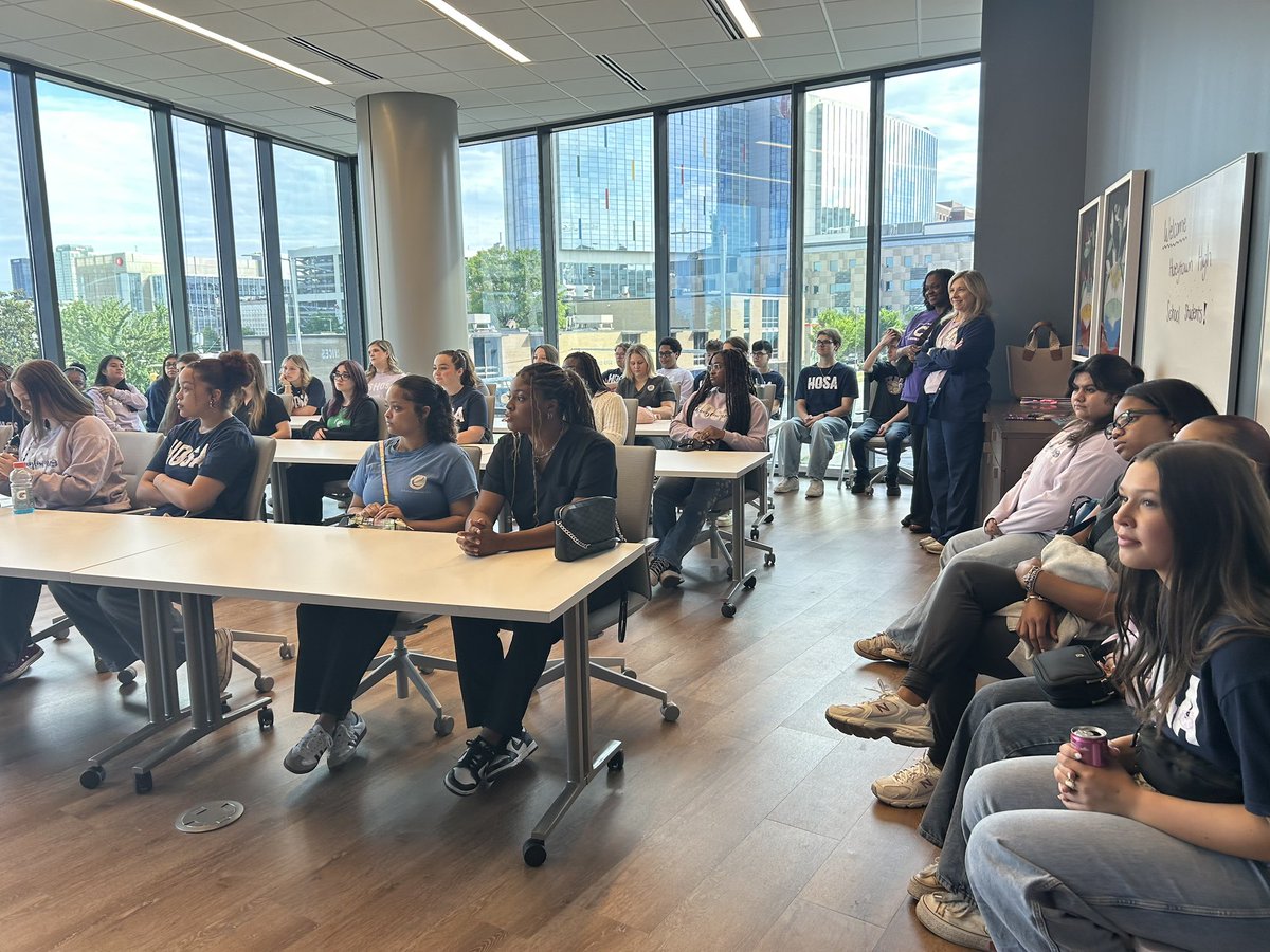 OnecentFord's tweet image. Health Science students from @HueytownHigh toured UAB/Cooper Green Mercy Health Services today in preparation for job shadowing &amp;amp; internships for next school year. @JEFCOCareerTech @JEFCOED