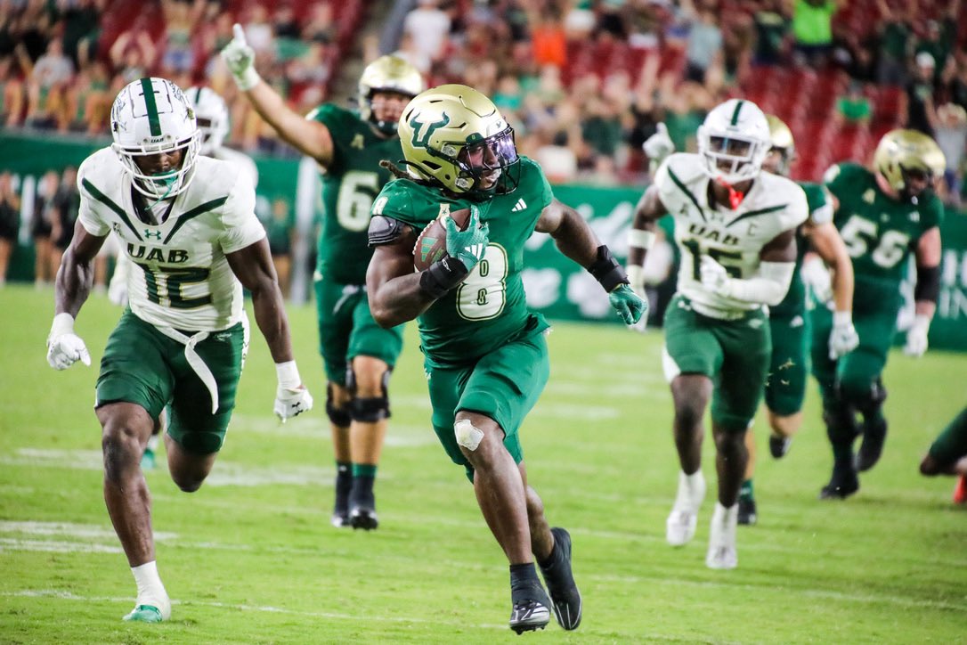 Easton Jointer (@eastonjointer) on Twitter photo After a great call with <a href="/USFCoachWilson/">Brad Wilson</a>, I’m blessed to receive an offer from the University of South Florida! <a href="/theBAFootball/">Brentwood Academy Football</a> <a href="/cpw_BA/">CPW</a> <a href="/TNSelect7V7/">TN Select Sports 7V7</a> <a href="/CSmithScout/">Chris Smith</a> <a href="/ChadSimmons_/">ChadSimmons</a> <a href="/TomLoy247/">Tom Loy</a> <a href="/shaynep_media/">Shayne Pickering</a> <a href="/Radir_Annoor/">Radir Annoor</a> <a href="/Canon_Jackson7/">Canon Jackson</a> <a href="/samspiegs/">Sam Spiegelman</a> <a href="/SWiltfong_/">Steve Wiltfong</a> <a href="/RyanCallahan247/">Ryan Callahan</a> After a great call with <a href="/USFCoachWilson/">Brad Wilson</a>, I’m blessed to receive an offer from the University of South Florida! <a href="/theBAFootball/">Brentwood Academy Football</a> <a href="/cpw_BA/">CPW</a> <a href="/TNSelect7V7/">TN Select Sports 7V7</a> <a href="/CSmithScout/">Chris Smith</a> <a href="/ChadSimmons_/">ChadSimmons</a> <a href="/TomLoy247/">Tom Loy</a> <a href="/shaynep_media/">Shayne Pickering</a> <a href="/Radir_Annoor/">Radir Annoor</a> <a href="/Canon_Jackson7/">Canon Jackson</a> <a href="/samspiegs/">Sam Spiegelman</a> <a href="/SWiltfong_/">Steve Wiltfong</a> <a href="/RyanCallahan247/">Ryan Callahan</a>