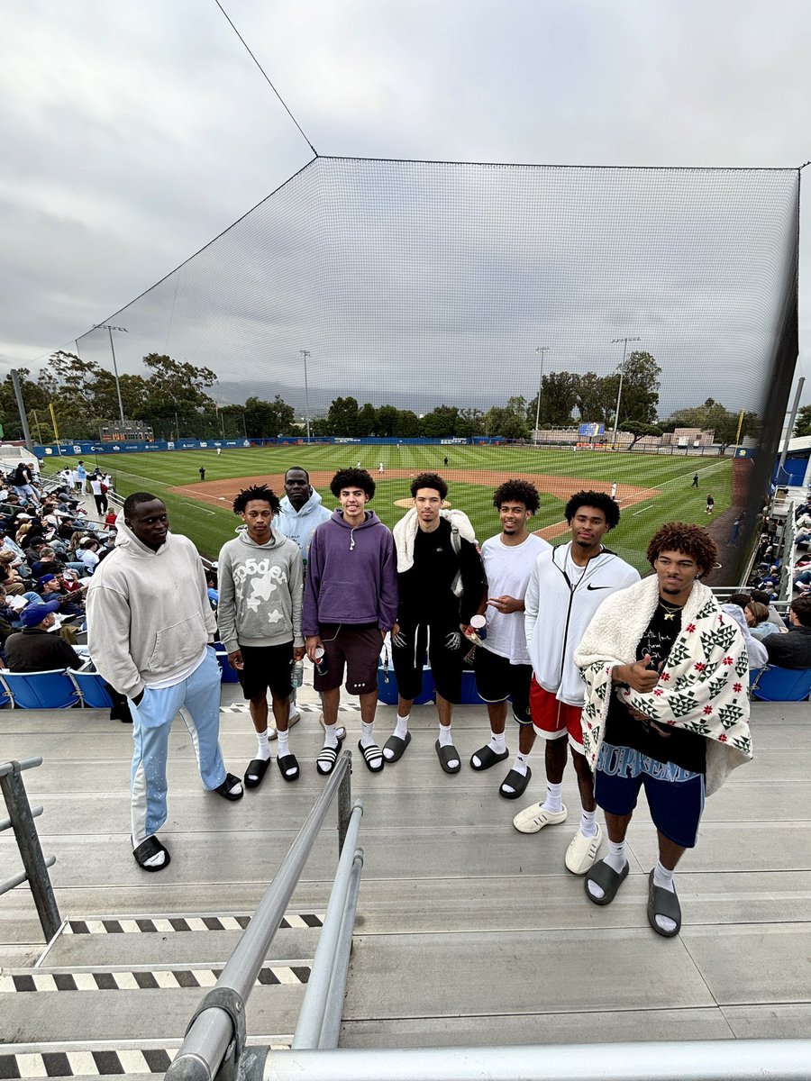 Let’s go <a href="/UCSB_Baseball/">UC Santa Barbara Baseball</a>‼️

#GoGauchos | <a href="/UCSBathletics/">UC Santa Barbara Athletics</a>