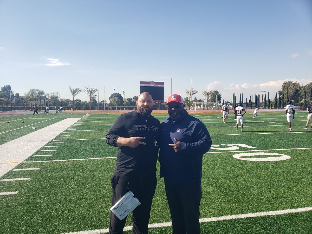 Coach David Slover (@headcoachvvc_fb) on Twitter photo Great time to be with the #RamFam thanks to <a href="/ArizonaFBall/">Arizona Football</a> <a href="/RealCoachCarter/">Alonzo “Zo” Carter</a> for stopping by to check out our guys <a href="/VVCfootball/">Victor Valley College Rams Football</a> its not too late to join the herd Great time to be with the #RamFam thanks to <a href="/ArizonaFBall/">Arizona Football</a> <a href="/RealCoachCarter/">Alonzo “Zo” Carter</a> for stopping by to check out our guys <a href="/VVCfootball/">Victor Valley College Rams Football</a> its not too late to join the herd
