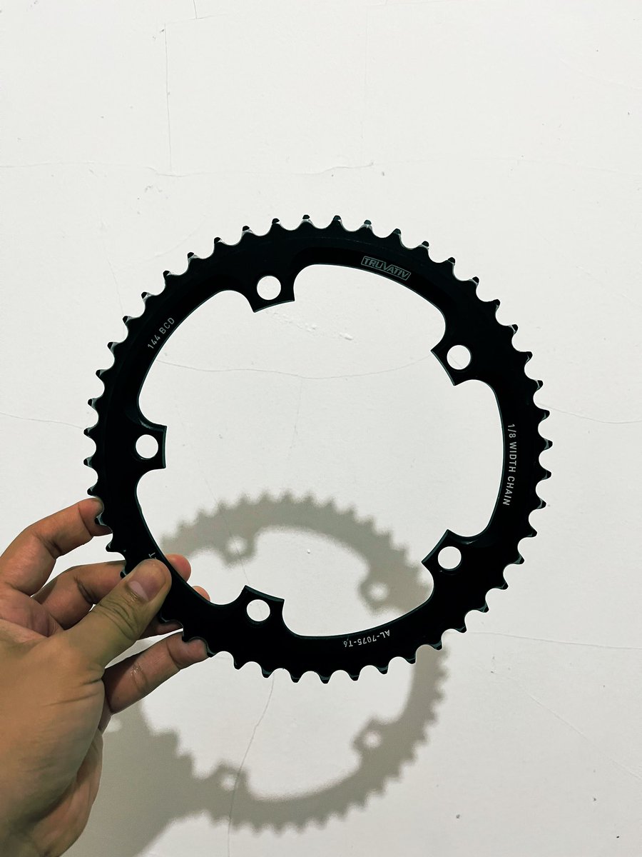 Bukanserangan's tweet photo. WTS!!!
Chainring Truvativ 48T bawaan Sram Omnium, Very good condition!
nggak ada tooth yang bocel

IDR500K

Toko Ijo ready, COD Cipete sabi 👌🏻
#fnfjb https://t.co/7XwjICY6TH
