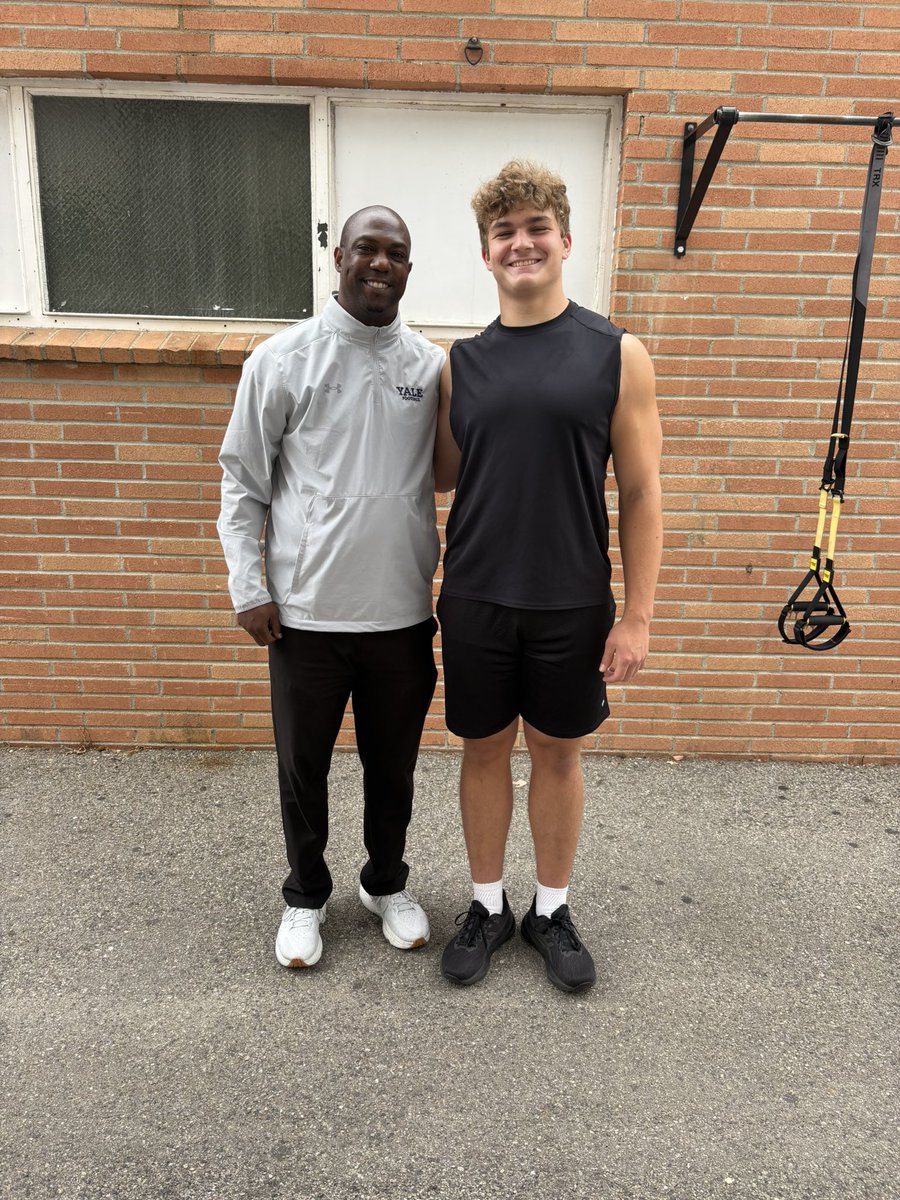 James Moffat (@jamesmoff08) on Twitter photo Thank you <a href="/maknight3/">Coach Marcus Knight</a> for coming by and talking with me today and watching me work out! Go Bulldogs!
<a href="/CoachJanecek/">Tim Janecek</a> <a href="/LBCORT/">Cortez Morris Jr.(NICO_TRENCHES)</a> <a href="/NICO_Trenches/">NICO TRENCHES | Linemen Training, Camps & Recruit.</a> Thank you <a href="/maknight3/">Coach Marcus Knight</a> for coming by and talking with me today and watching me work out! Go Bulldogs!
<a href="/CoachJanecek/">Tim Janecek</a> <a href="/LBCORT/">Cortez Morris Jr.(NICO_TRENCHES)</a> <a href="/NICO_Trenches/">NICO TRENCHES | Linemen Training, Camps & Recruit.</a>