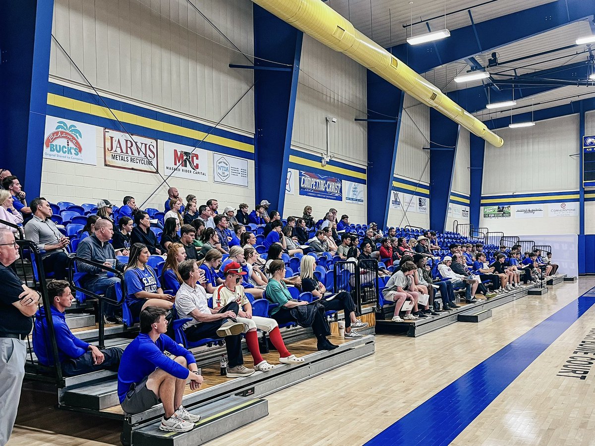 LC Athletic Department (@lchseagles) on Twitter photo What an Elite night at LCS! ๐
It was such a privilege to have <a href="/jkbtjc_53/">James Blanchard ๐ต</a> & <a href="/CoachDuncan323/">Todd Duncan</a> come and speak to our community. Thank you both for the valuable information and insight into the world of College sports recruiting.
<a href="/CoachSoftley/">Chris Softley</a>
#multisportathlete #MAXOUTeverymoment What an Elite night at LCS! ๐
It was such a privilege to have <a href="/jkbtjc_53/">James Blanchard ๐ต</a> & <a href="/CoachDuncan323/">Todd Duncan</a> come and speak to our community. Thank you both for the valuable information and insight into the world of College sports recruiting.
<a href="/CoachSoftley/">Chris Softley</a>
#multisportathlete #MAXOUTeverymoment