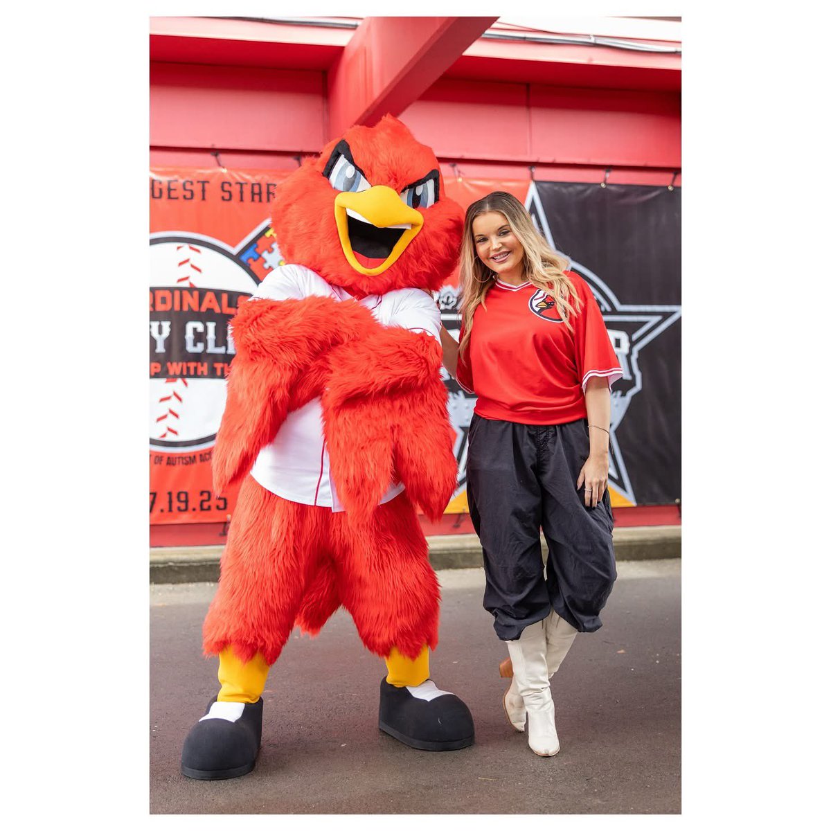 Bernie R. Bird (@bernierbird) on Twitter photo I had a lot of fun at the school day game today! <a href="/emythomp/">Emily Thompson</a> did a great job! And <a href="/HamCardinalsIBL/">Hamilton Cardinals</a> got the win too ! Let’s do it again tomorrow I had a lot of fun at the school day game today! <a href="/emythomp/">Emily Thompson</a> did a great job! And <a href="/HamCardinalsIBL/">Hamilton Cardinals</a> got the win too ! Let’s do it again tomorrow