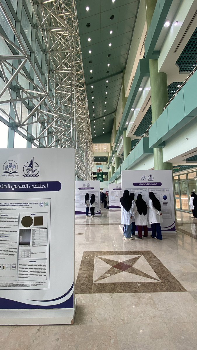 Quui90's tweet photo. #الملتقى_العلمي_الطلابي 
بحمد الله وتوفيقه، تشرفت بالمشاركة في ملتقى البحث العلمي بكلية@jazanu_fnhs ، حيث قدّمت عملاً بحثيًا يُجسّد ثمرة جهدٍ علمي وعملٍ متواصل.
كانت تجربة ثرية, كل الشكر لمن أتاح هذه الفرصة القيّمة للمشاركة في هذه المسيرة الأكاديمية الملهمة💫 https://t.co/OrTAlsEcc0