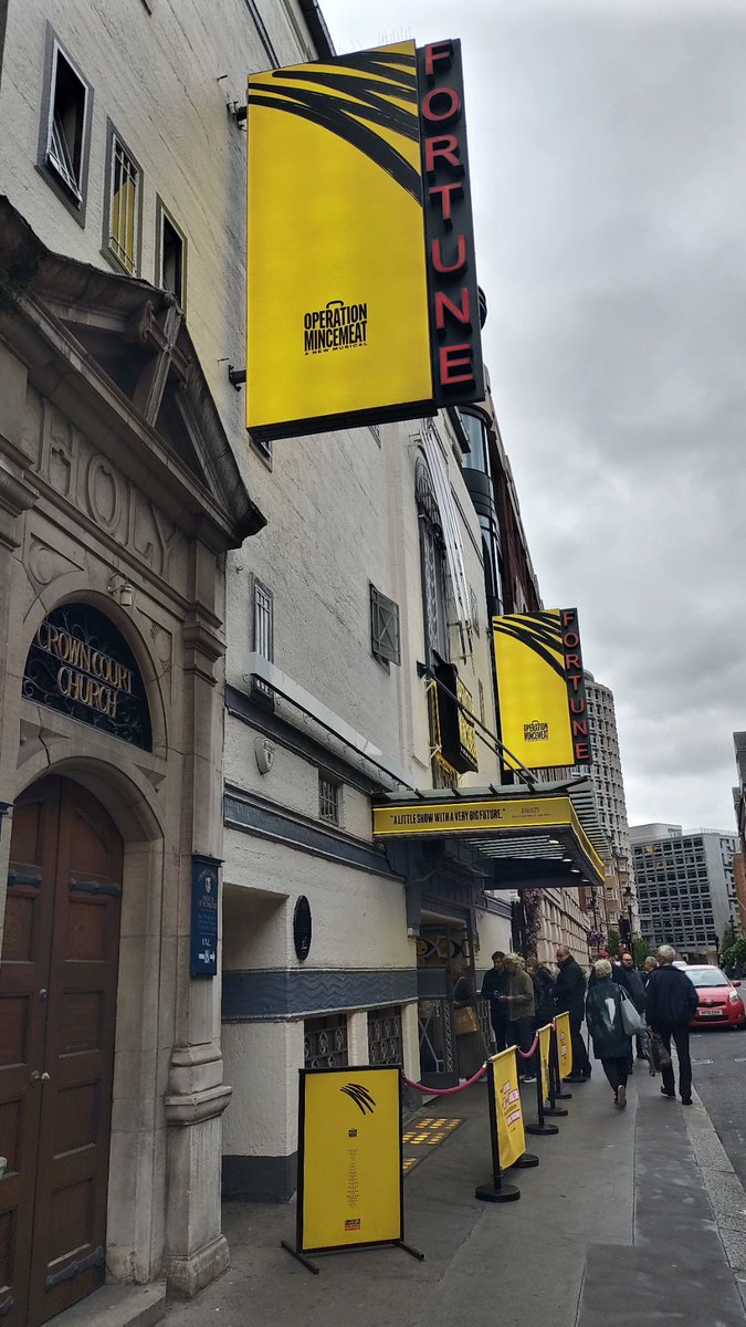 TradeMemorial's tweet image. At @Fortune_Theatre with @biztradegovuk colleagues for special @TradeMemorial outing to see @mincemeatlive musical for #VEDay80 week and following naming of the #StewartPriestley Room recognising #womenofnavalintelligence ✨🎭
Did u know Operation Mincemeat was devised in OAB?