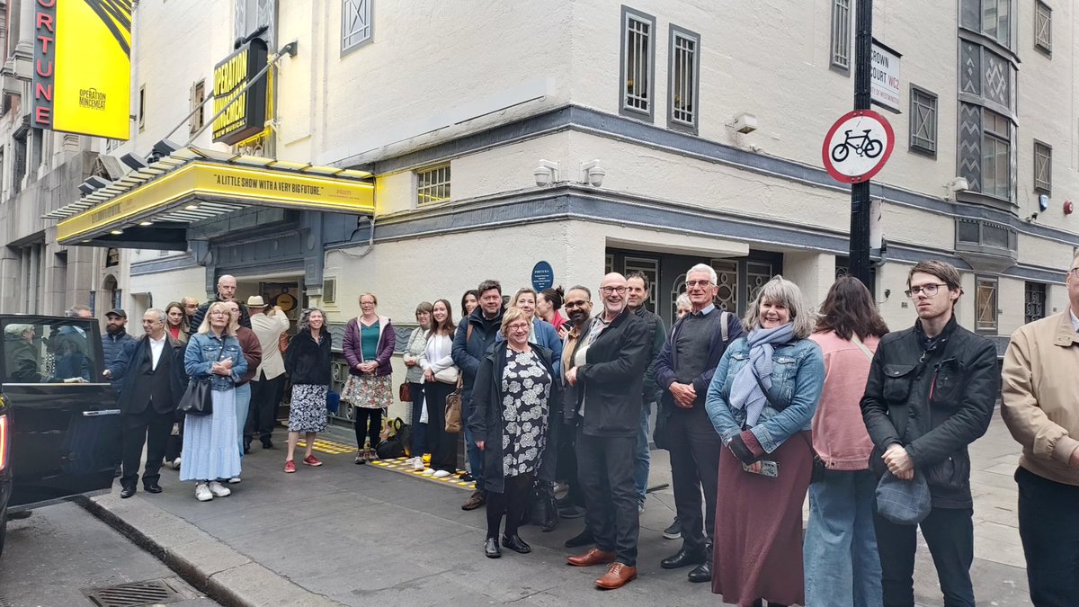 TradeMemorial's tweet image. At @Fortune_Theatre with @biztradegovuk colleagues for special @TradeMemorial outing to see @mincemeatlive musical for #VEDay80 week and following naming of the #StewartPriestley Room recognising #womenofnavalintelligence ✨🎭
Did u know Operation Mincemeat was devised in OAB?