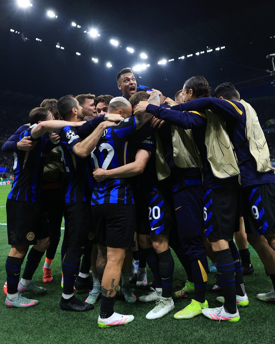 فالهم البطولة بإذن الله 👑💙