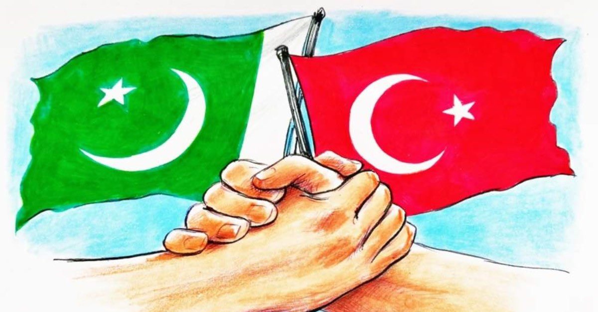Safımız belli. Kardeş Pakistan'ın yanındayız. Rabbim yardımcıları olsun. 🇹🇷🇵🇰 
#ForPakistan