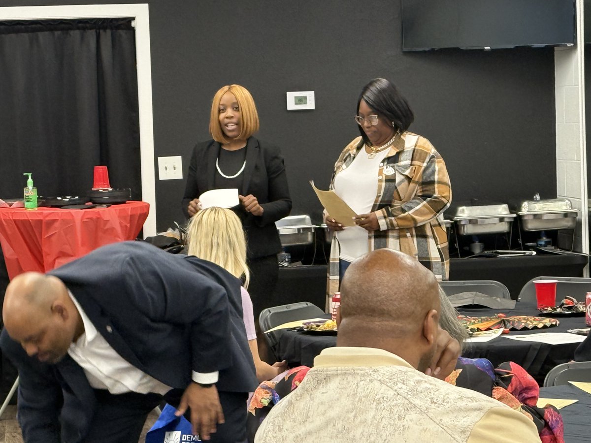 SEIULocal1's tweet image. Local 1 members in MI, alongside SEIU 517M, organized AFRAM ASCEND: “A Seat at the AFRAM Table”—celebrating Black excellence, culture &amp;amp; leadership. Local 1 &amp;amp; AFRAM Central Regional Vice President Greg King was honored to speak as one of the event's featured guests.