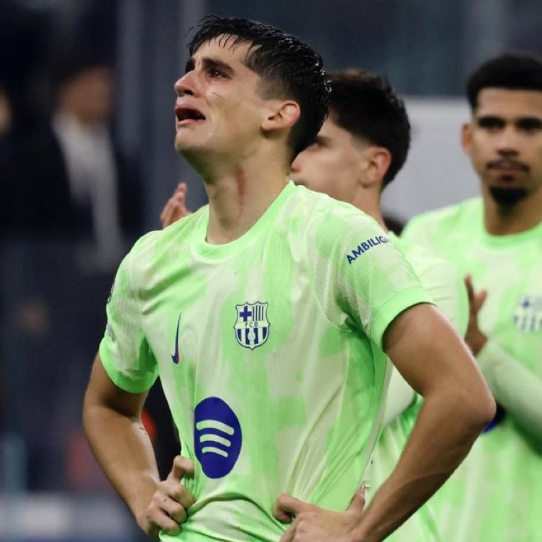 BlazquezFont's tweet image. Hace un año estaba luchando con el filial por subir a Segunda División y hoy se ha dejado el alma  y ha dado 2 asistencias en unas semifinales de la Champions contra el Inter. Gerard Martín ha terminado el partido llorando y hundido. Más jugadores como él. Orgullo. #FCBarcelona