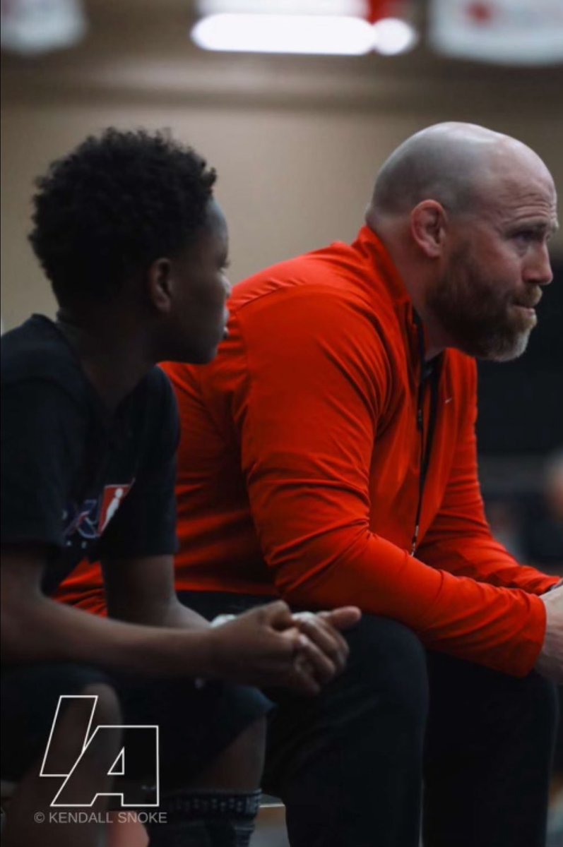 Love getting to coach our youth and really enjoy how they support each other and help me coach their training partners and support each other!

📸 Kendall Snoke <a href="/IAwrestle/">IAwrestle</a>