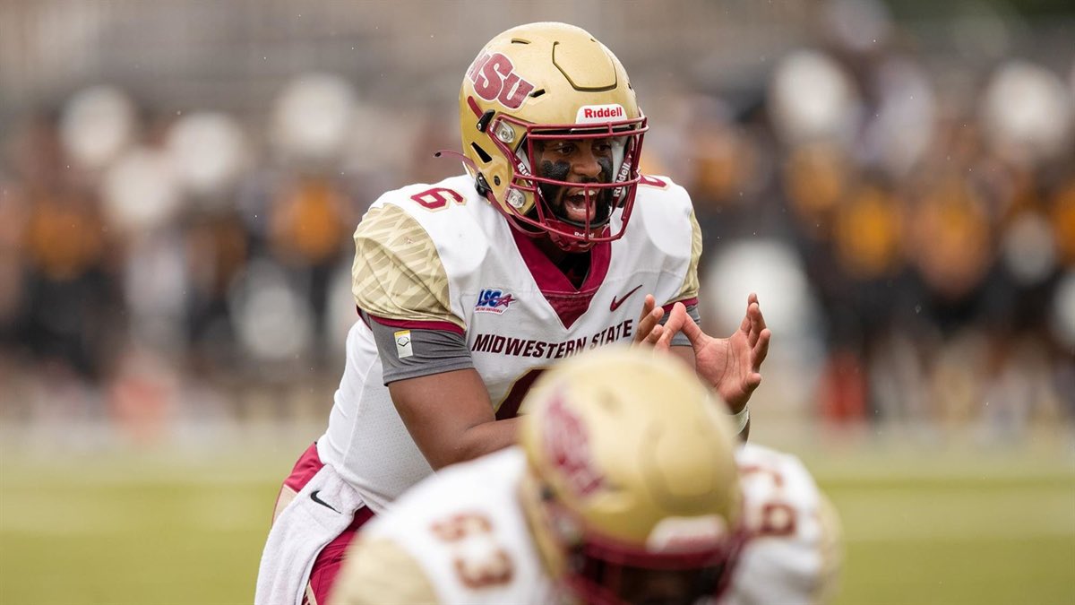 Kayson Brooks (@kaysonbrooks06) on Twitter photo #AGTG After a great conversation with <a href="/CoachKirkBryant/">Kirk Bryant</a> I’m beyond blessed to receive my first offer from Midwestern State University <a href="/MSUTexasFB/">Midwestern State Football</a>
<a href="/Fuller_Clint/">Coach Fuller</a> <a href="/coachchid/">Matt Chidester</a> <a href="/coachjaydean/">jay</a> #AGTG After a great conversation with <a href="/CoachKirkBryant/">Kirk Bryant</a> I’m beyond blessed to receive my first offer from Midwestern State University <a href="/MSUTexasFB/">Midwestern State Football</a>
<a href="/Fuller_Clint/">Coach Fuller</a> <a href="/coachchid/">Matt Chidester</a> <a href="/coachjaydean/">jay</a>