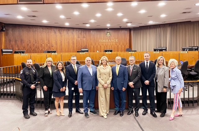 Thanks to the City of #Torrance for the warm welcome yesterday! It was an honor for me to meet w/ Mayor Chen and it is evident how #Torrance proactively anticipates the future. A special thanks also to  #LandiTechnologies that proudly represents Italian excellence in Torrance. 🇮🇹
