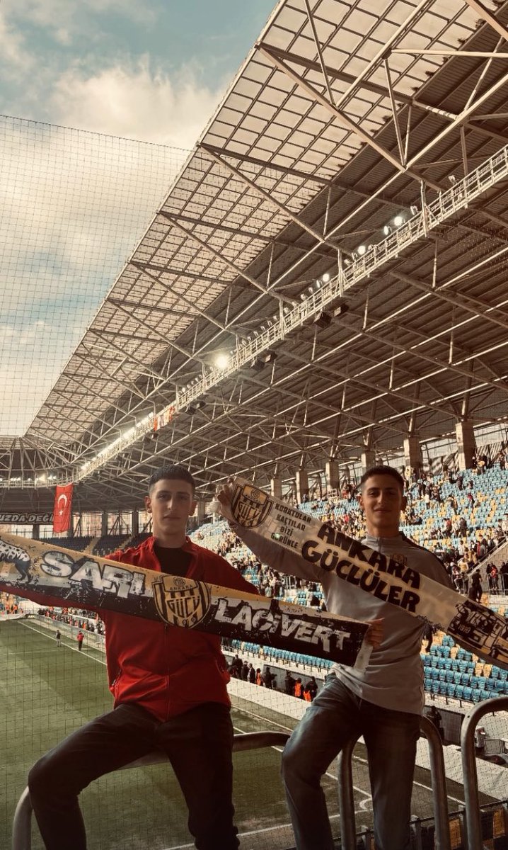 Herkes Sever , Biz Ölürüz… Ölümüne ANKARAGÜCÜ 💙💛